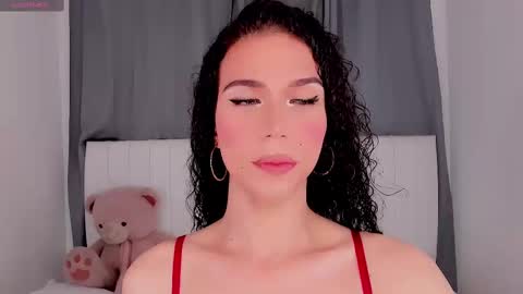 Vnecis Marn online show from 09-18-25, 01:24