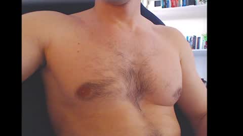Snapshot of gatosarado23 chatting on 06-11-26, 06:50 gatosarado23 online show from 06-11-26, 06:50
