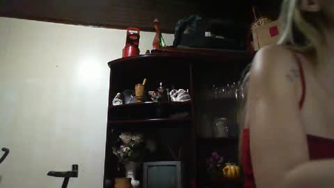 Monique online show from 02-10-25, 03:24