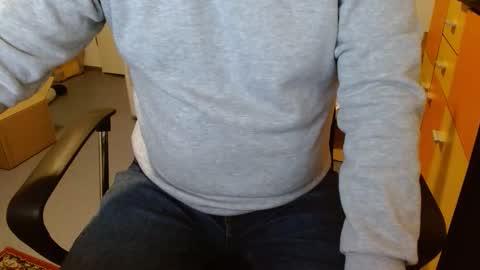 Snapshot of gay73boy chatting on 02-08-26, 03:37 Gay73 online show from 02-08-26, 03:37