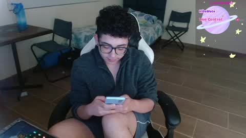 Matt male pronouns please online show from 12-09-24, 02:13