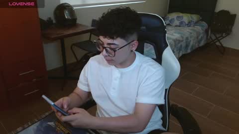 Matt male pronouns please online show from 12-28-24, 07:43