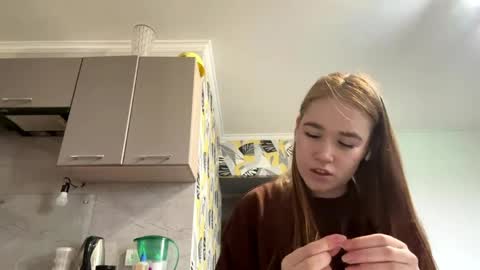 Lana online show from 04-09-26, 11:37