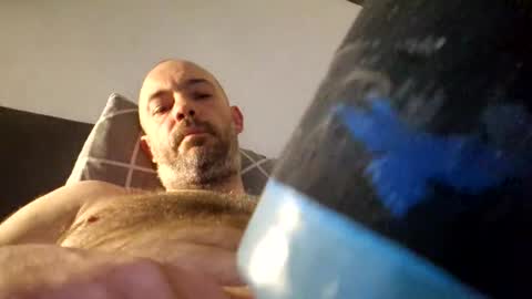 Snapshot of gazg1984 chatting on 04-20-26, 10:44 gazg1984 online show from 04-20-26, 10:44