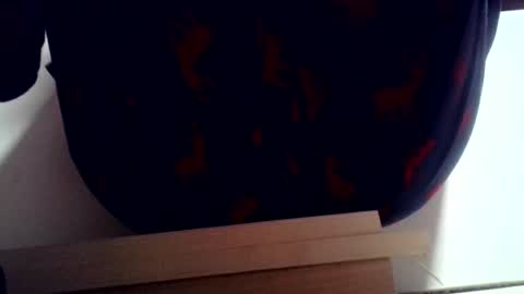 Snapshot of gazjones231 chatting on 10-26-25, 05:30 gazjones231 online show from 10-26-25, 05:30