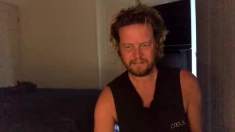 gcsurfer81 online show from 01-29-25, 07:46