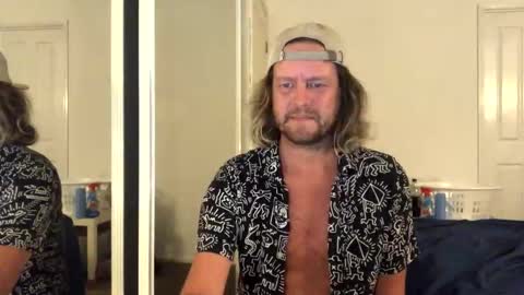 gcsurfer81 online show from 01-07-26, 09:34