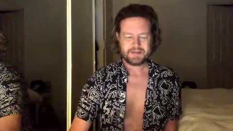 gcsurfer81 online show from 06-16-26, 08:17