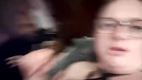 Snapshot of geekari chatting on 12-14-25, 11:26 Geekari online show from 12-14-25, 11:26