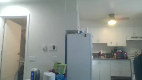 Snapshot of geekgamer41 chatting on 10-13-25, 07:25 geekgamer41 online show from 10-13-25, 07:25