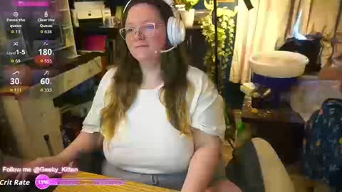 Geeky Kitten Leina -  online show from 09-11-25, 02:39