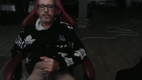 Snapshot of geequality99 chatting on 11-11-25, 02:33 geequality99 online show from 11-11-25, 02:33