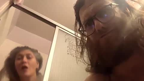 Snapshot of geeznutsizonyrchyn chatting on 01-12-25, 01:05 Geeznutsizonyrchyn online show from 01-12-25, 01:05