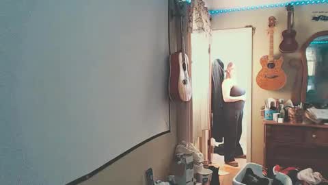 Snapshot of geeznutsizonyrchyn chatting on 01-28-25, 05:24 Geeznutsizonyrchyn online show from 01-28-25, 05:24