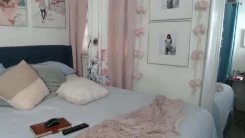 The Empress online show from 09-30-25, 10:59