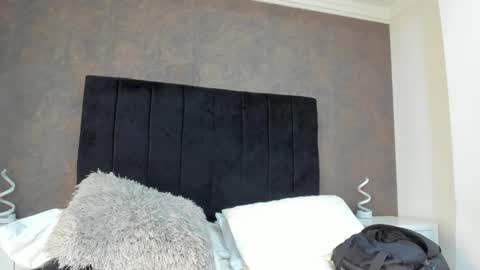 Gemma online show from 02-19-25, 08:22