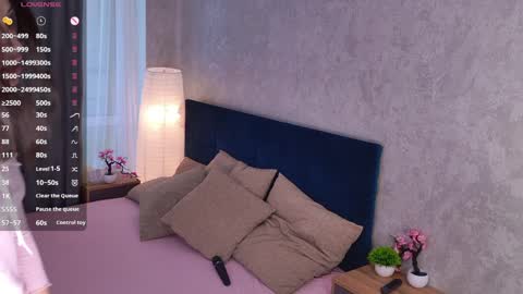 Lia online show from 04-03-26, 02:04
