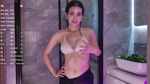 Lia online show from 07-04-26, 03:07