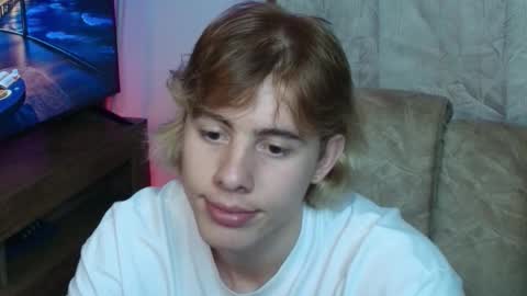 Snapshot of gemdominus chatting on 01-17-26, 10:57 Gem Dominus online show from 01-17-26, 10:57