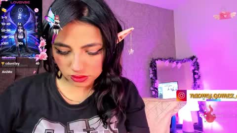 Snapshot of gemenis_dy_ chatting on 11-28-25, 06:32 Geminis online show from 11-28-25, 06:32