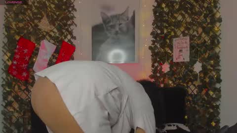 Geminis online show from 01-05-25, 01:45