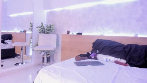 Snapshot of geminis_muentes chatting on 01-29-25, 06:43 geminis muentes online show from 01-29-25, 06:43