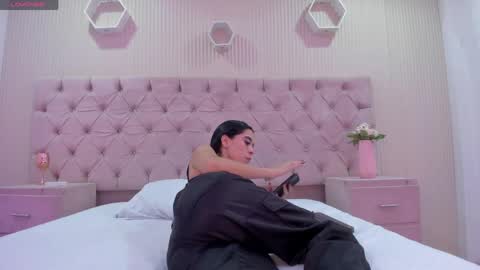 gemmabrown_ online show from 04-25-26, 12:41