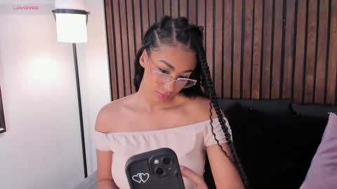 Snapshot of gemmacarter_ chatting on 02-09-25, 11:36    online show from 02-09-25, 11:36