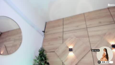 Snapshot of gemmacarter_ chatting on 03-08-25, 10:24    online show from 03-08-25, 10:24