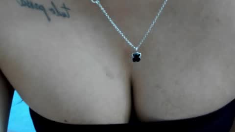 Snapshot of genesis_03_ chatting on 11-26-25, 04:08 genesis_03_ online show from 11-26-25, 04:08