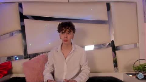 genesis_js online show from 12-05-25, 04:54