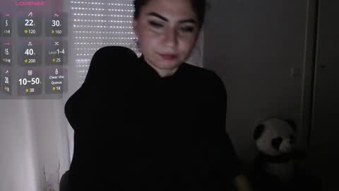 Snapshot of genesisgems11_ chatting on 02-10-25, 04:25 Genesis online show from 02-10-25, 04:25