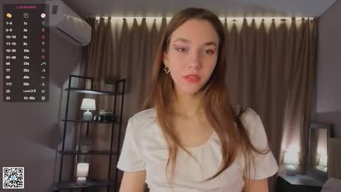 Snapshot of geniafrend chatting on 11-05-25, 04:12 Amely online show from 11-05-25, 04:12