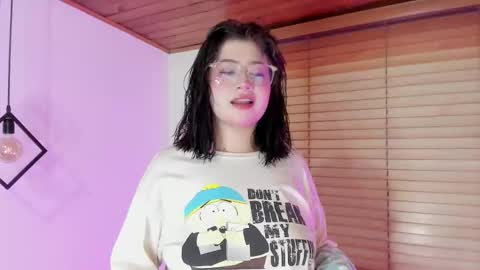 Sofia online show from 12-23-25, 04:10