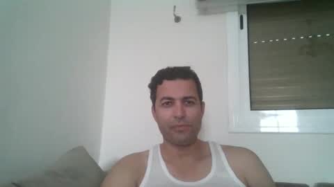 Snapshot of genteldevil chatting on 02-17-25, 09:35 genteldevil online show from 02-17-25, 09:35