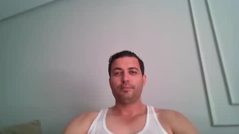 Snapshot of genteldevil chatting on 04-30-26, 01:17 genteldevil online show from 04-30-26, 01:17