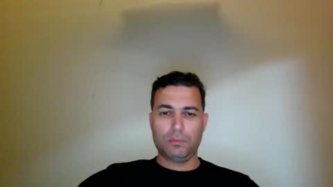 Snapshot of genteldevil chatting on 05-10-26, 01:44 genteldevil online show from 05-10-26, 01:44