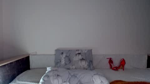 Chrisa online show from 02-25-25, 03:16