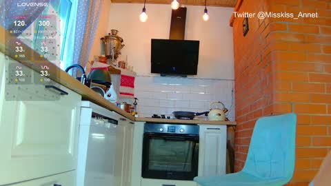 Snapshot of gentle_an chatting on 01-14-25, 11:31 Anna online show from 01-14-25, 11:31