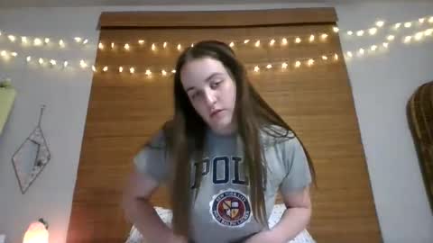 Snapshot of genzfucktoy chatting on 09-09-25, 05:40 genzfucktoy online show from 09-09-25, 05:40