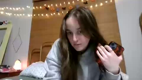 Snapshot of genzfucktoy chatting on 10-19-25, 06:14 genzfucktoy online show from 10-19-25, 06:14