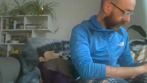 Geon online show from 10-16-25, 04:19