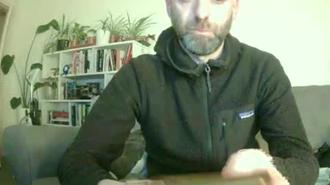 Snapshot of geon2xx chatting on 05-22-26, 09:09 Geon online show from 05-22-26, 09:09