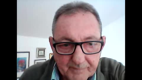 Snapshot of georg1412 chatting on 02-05-26, 01:27 georg1412 online show from 02-05-26, 01:27