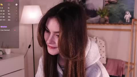 Snapshot of georgiannahearn chatting on 04-18-26, 03:32 May online show from 04-18-26, 03:32
