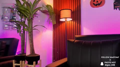 Georgina Caruso online show from 10-26-25, 04:07