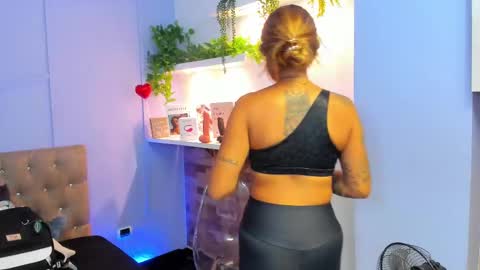 Georgina Coule online show from 02-20-25, 12:15