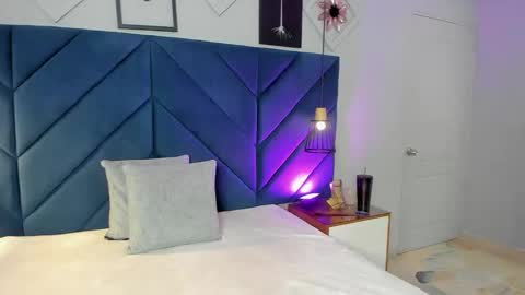 Georgina  online show from 12-23-25, 11:08