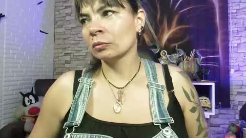 Georgina  online show from 09-14-25, 04:44