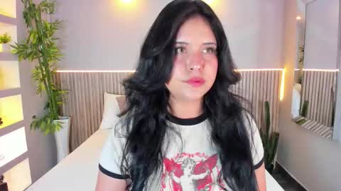 GeorginaReyes  online show from 09-08-25, 10:42